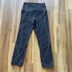 Lululemon Align High Rise Crop 21” black/gold size 4